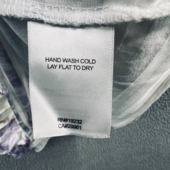 Alfred Dunner Women Top Small Petite White Purple Floral Ruffle Pullover Shirt - Picture 6 of 9